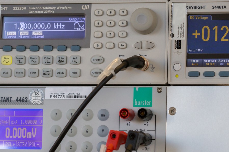 Bild - BTG Elektronik - Dienstleistung - Test - Messgräte