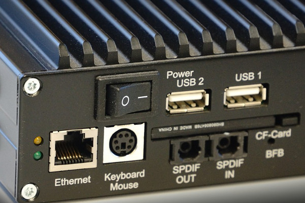 Impressionen BTG Elektronik - Gerätebau - Konfektionierte Kabel